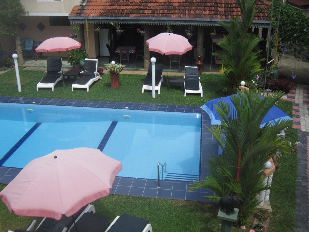 Hilda Guest House Hikkaduwa Exterior foto