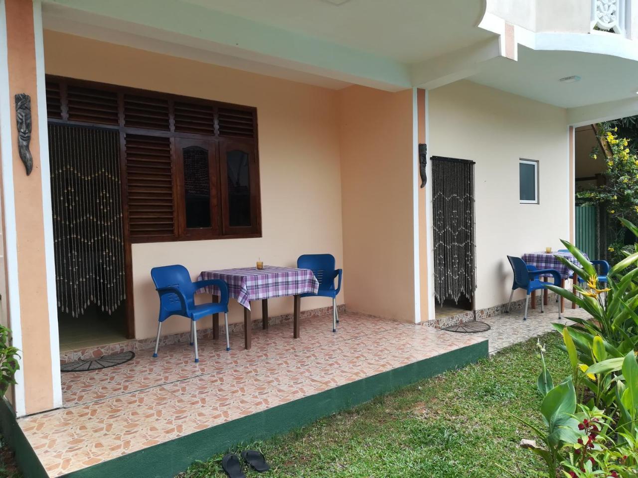 Hilda Guest House Hikkaduwa Exterior foto